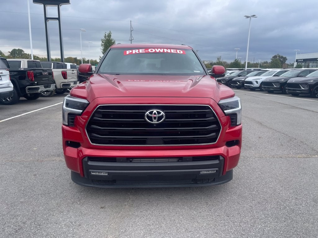 2025 Toyota Sequoia SR5