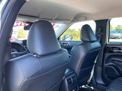 2022 Mitsubishi Outlander SEL