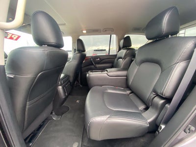 2024 INFINITI QX80 LUXE