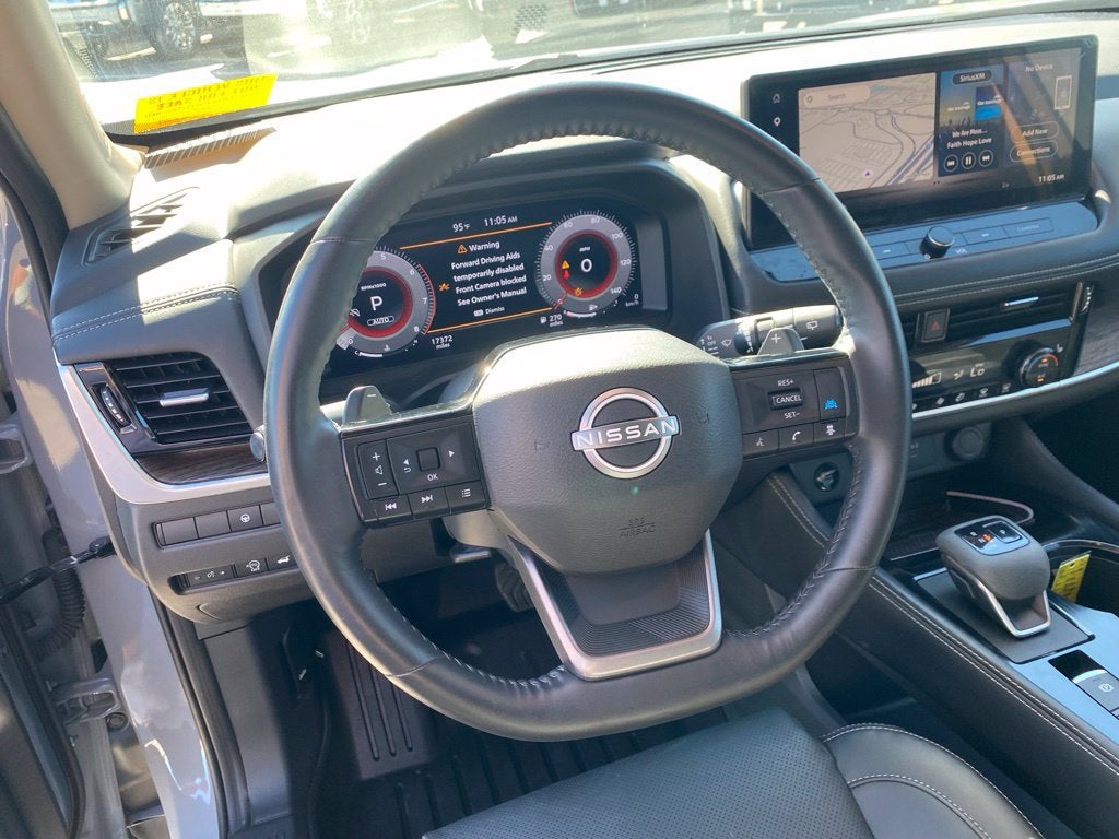 2025 Nissan Rogue Platinum