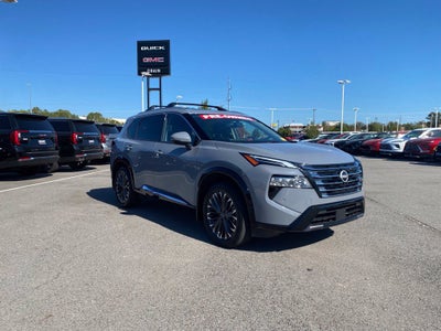 2025 Nissan Rogue Platinum