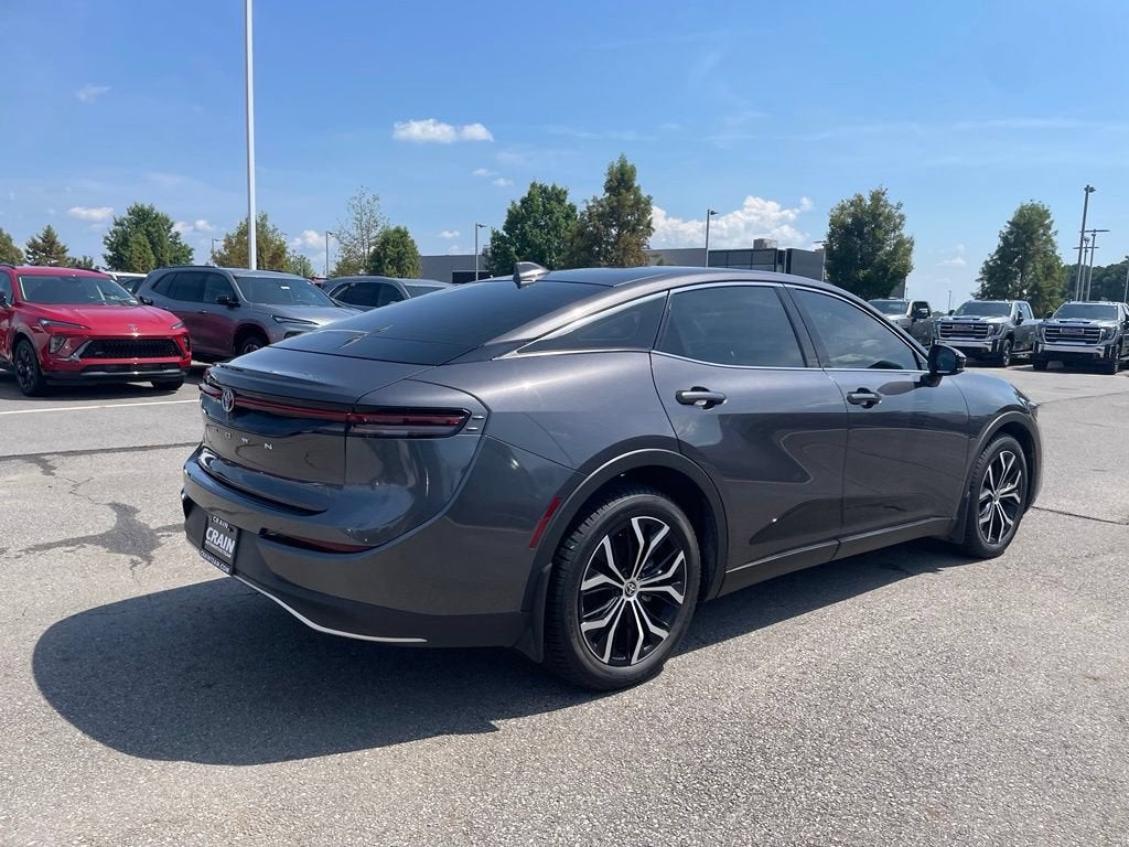 2023 Toyota Crown XLE