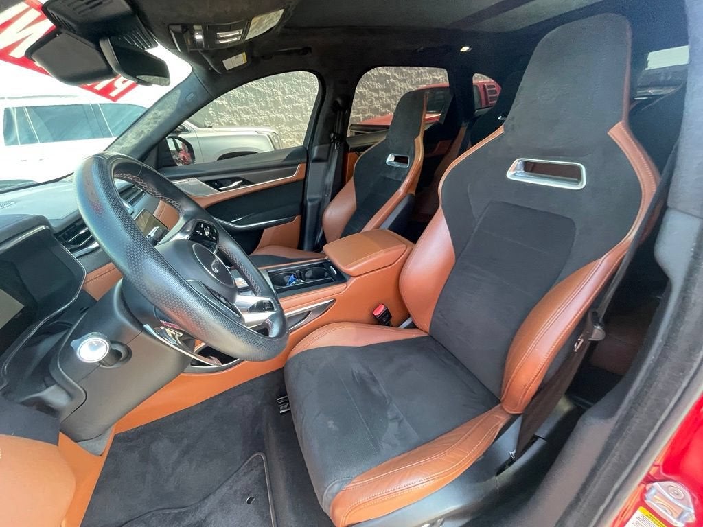 2023 Jaguar F-PACE SVR
