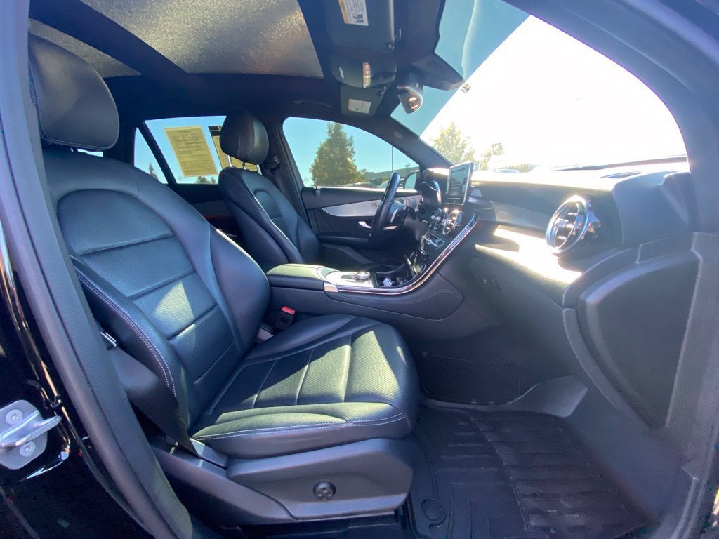 2019 Mercedes-Benz GLC GLC 300