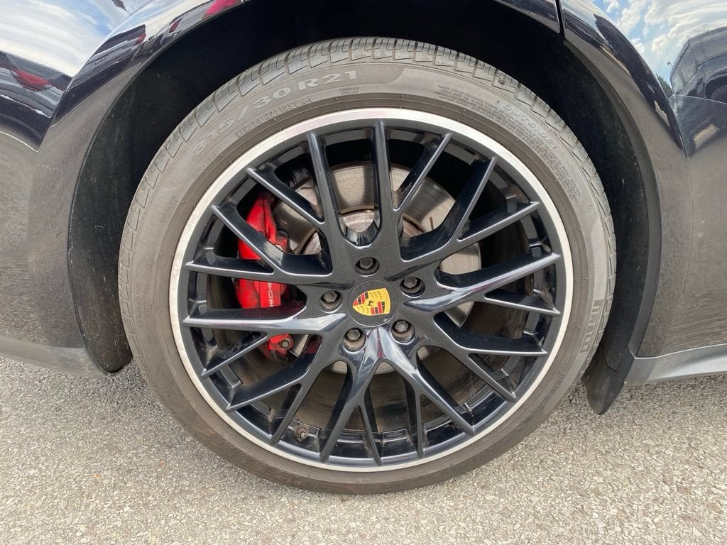 2018 Porsche Panamera Turbo