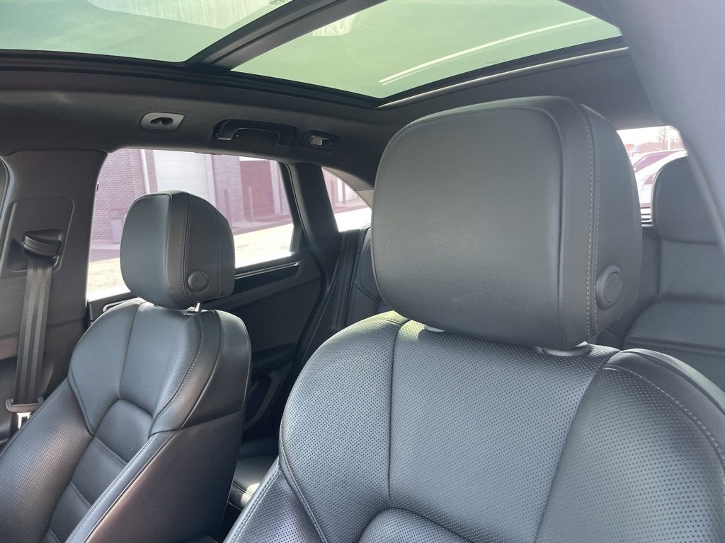 2022 Porsche Macan S